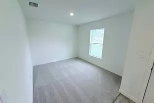 10 Ryland Dr, Palm Coast, FL 32164 - Photo 3