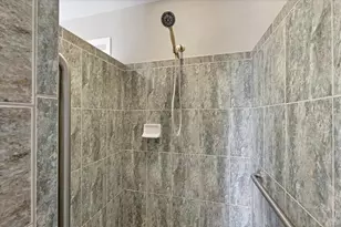 18388 Robinson Ave, Port Charlotte, FL 33948 - Photo 21