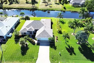 255 Medalist Rd, Rotonda West, FL 33947 - Photo 21