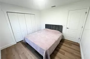 255 Medalist Rd, Rotonda West, FL 33947 - Photo 13