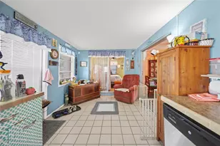 2555 Baltic Ave, Port Charlotte, FL 33952 - Photo 19