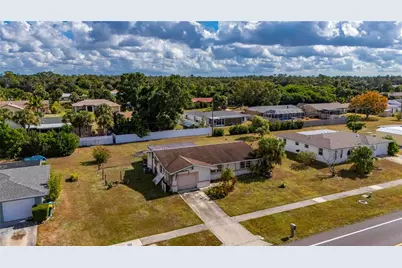 2158 Beacon Drive, Port Charlotte, FL 33952 - Photo 31