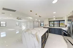 258 Tait Terrace SE, Port Charlotte, FL 33952 - Photo 17