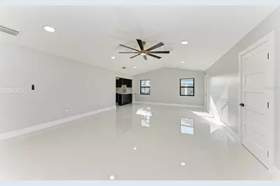 258 Tait Terrace SE, Port Charlotte, FL 33952 - Photo 29