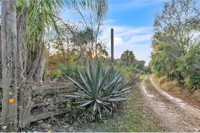 8056 SW Horse Creek Road, Arcadia, FL 34266 - Photo 5