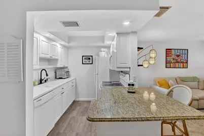 650 Pinellas Point Drive S #236, Saint Petersburg, FL 33705 - Photo 7