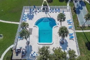 650 Pinellas Point Dr S, Saint Petersburg, FL 33705 - Photo 29