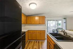 15 N Cardinal, Punta Gorda, FL 33950 - Photo 11