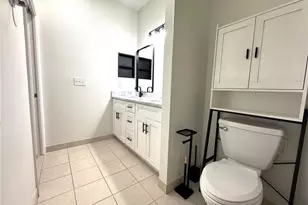 8423 Bernwood Cove Loop, Fort Myers, FL 33966 - Photo 21