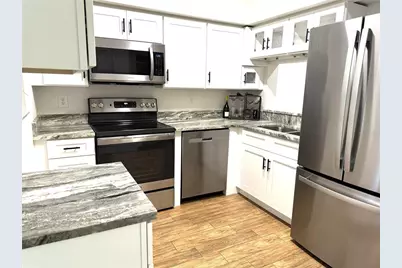 8423 Bernwood Cove Loop #410, Fort Myers, FL 33966 - Photo 7