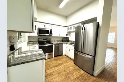 8423 Bernwood Cove Loop #410, Fort Myers, FL 33966 - Photo 11