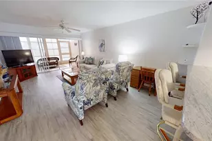 12144 SW Egret Cir, Lake Suzy, FL 34269 - Photo 11