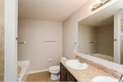 13307 Waterford Castle Drive, Dade City, FL 33525 - Photo 9