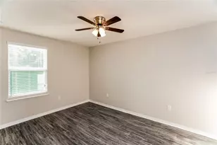 13307 Waterford Castle Dr, Dade City, FL 33525 - Photo 11