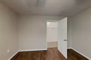 8007 Hathaway Dr, New Port Richey, FL 34654 - Photo 13