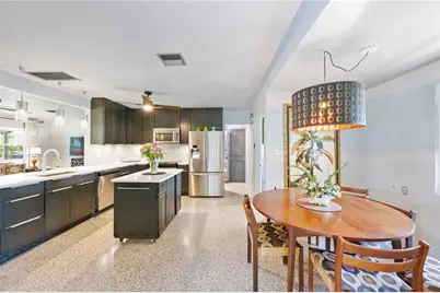 4909 Lemon Bay Drive, Venice, FL 34293 - Photo 19