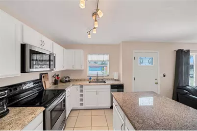 881 Polaris Road, Venice, FL 34293 - Photo 7