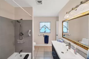 881 Polaris Rd, Venice, FL 34293 - Photo 15