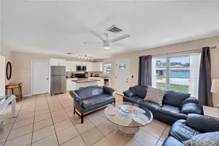 881 Polaris Rd, Venice, FL 34293 - Photo 5