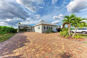 8306 SW Sand Crane Cir, Arcadia, FL 34269 - Photo 9