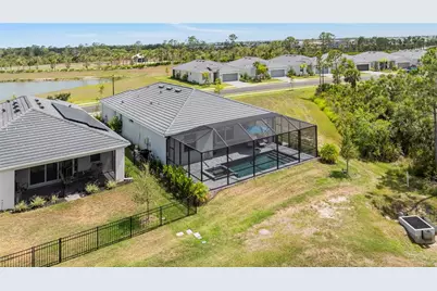 11088 Pinot Drive, Venice, FL 34293 - Photo 13