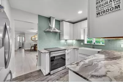 904 Inlet Circle, Venice, FL 34285 - Photo 17