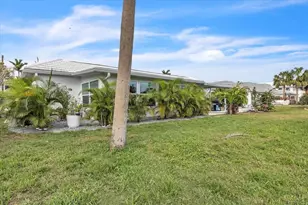 904 Inlet Cir, Venice, FL 34285 - Photo 63