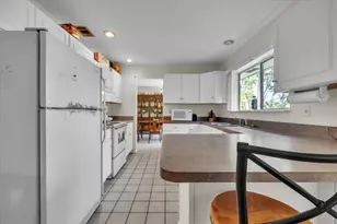 10474 Riverside Rd, Port Charlotte, FL 33981 - Photo 9