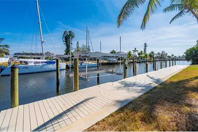 165 Small Street SE, Port Charlotte, FL 33952 - Photo 5