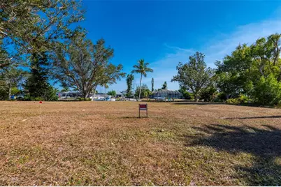 165 Small Street SE, Port Charlotte, FL 33952 - Photo 11