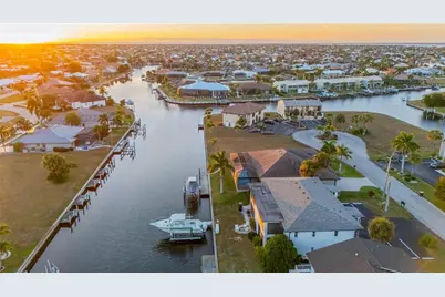 1432 Mediterranean Drive #1B, Punta Gorda, FL 33950 - Photo 1