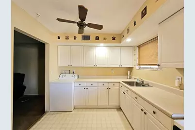 8179 Coco Solo Avenue, North Port, FL 34287 - Photo 7