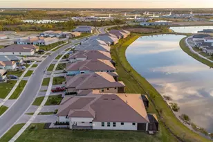 11247 Boundless Ter, Venice, FL 34293 - Photo 9