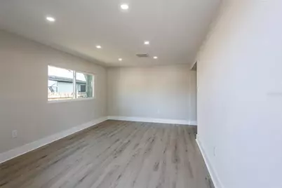 2516 W Kirby Street, Tampa, FL 33614 - Photo 15