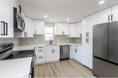 2516 W Kirby Street, Tampa, FL 33614 - Photo 9