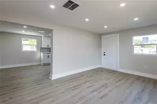 2516 W Kirby St, Tampa, FL 33614 - Photo 5