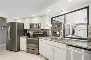 100 Colony Point Dr, Punta Gorda, FL 33950 - Photo 15