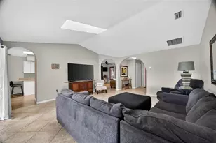 36 Bunker Ln, Rotonda West, FL 33947 - Photo 7