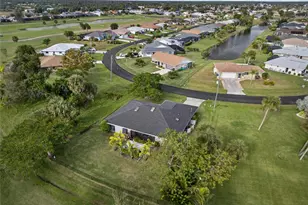 36 Bunker Ln, Rotonda West, FL 33947 - Photo 31