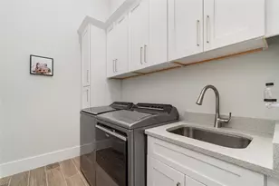 5407 SW 16th Pl, Cape Coral, FL 33914 - Photo 19