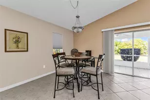 13412 SW Pembroke Cir N, Lake Suzy, FL 34269 - Photo 11