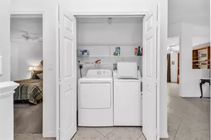 13412 SW Pembroke Cir N, Lake Suzy, FL 34269 - Photo 19