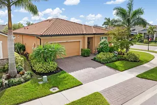 11819 Sistine Ln, Venice, FL 34293 - Photo 3