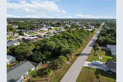 18699 Ashcroft Circle, Port Charlotte, FL 33948 - Photo 21