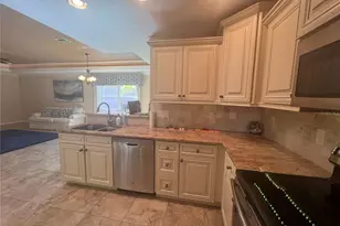 12660 Lakeside Dr, Lake Suzy, FL 34269 - Photo 9