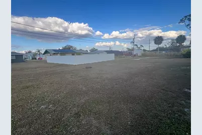 22328 Yonkers Avenue, Port Charlotte, FL 33952 - Photo 23