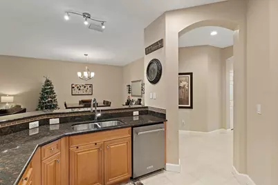 240 West End Drive #522, Punta Gorda, FL 33950 - Photo 5