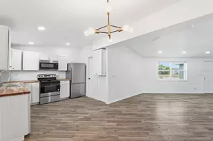 111 Francis Dr NE, Port Charlotte, FL 33952 - Photo 13