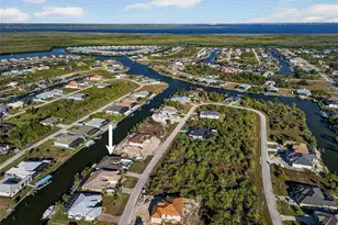 15060 Aquarius Cir, Port Charlotte, FL 33981 - Photo 35