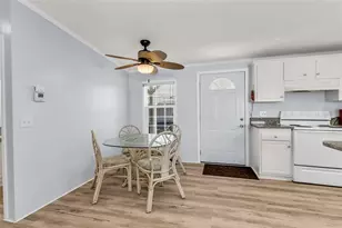 4300 Riverside Dr, Punta Gorda, FL 33982 - Photo 9